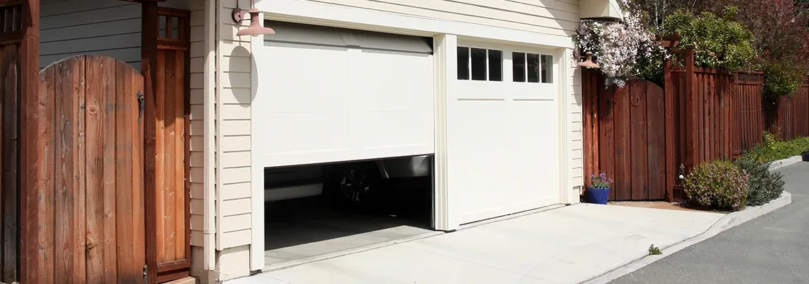 Repair Garage Door Won't Close Light Blinks in Elgin, Illinois